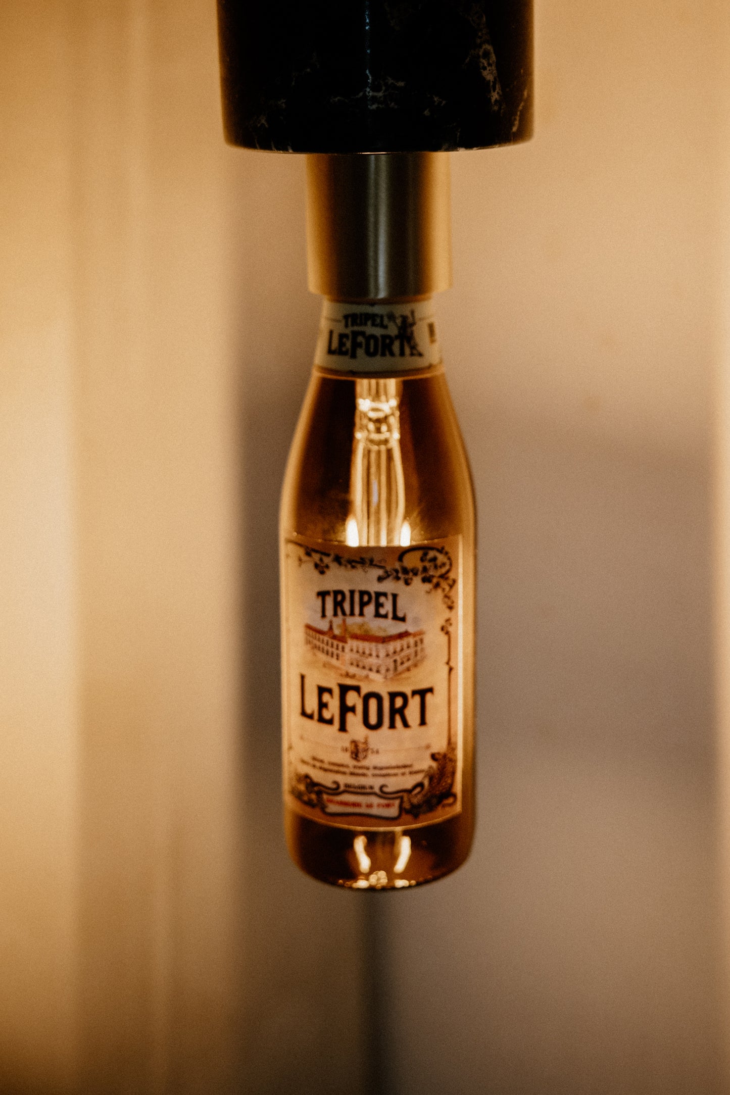 Tripel LeFort light bulb